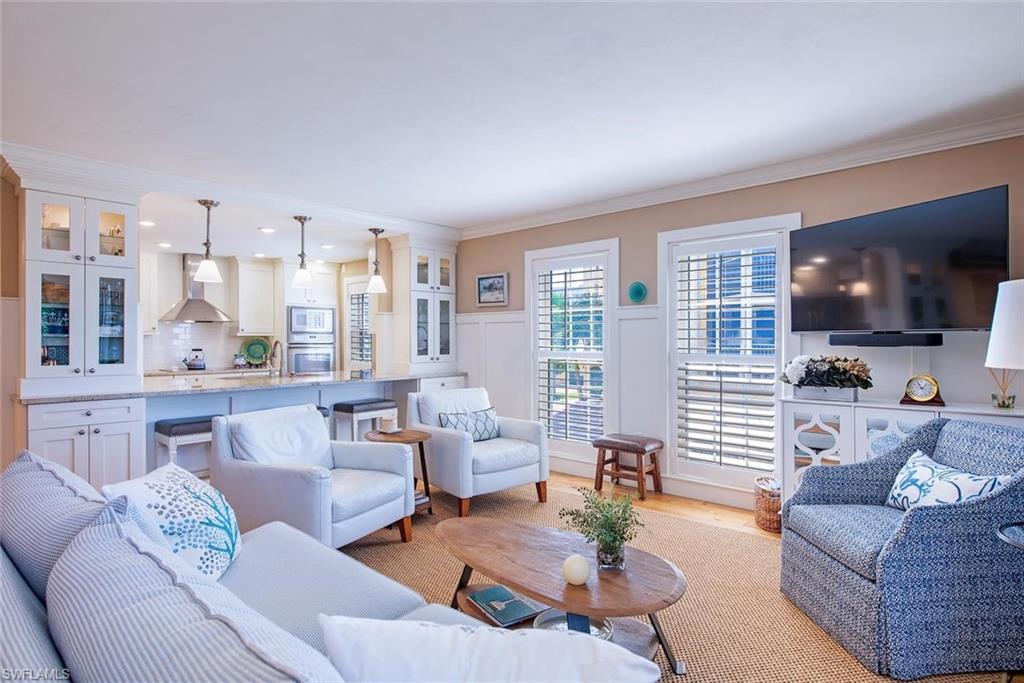 3483 Gulf Shore BLVD N 104
