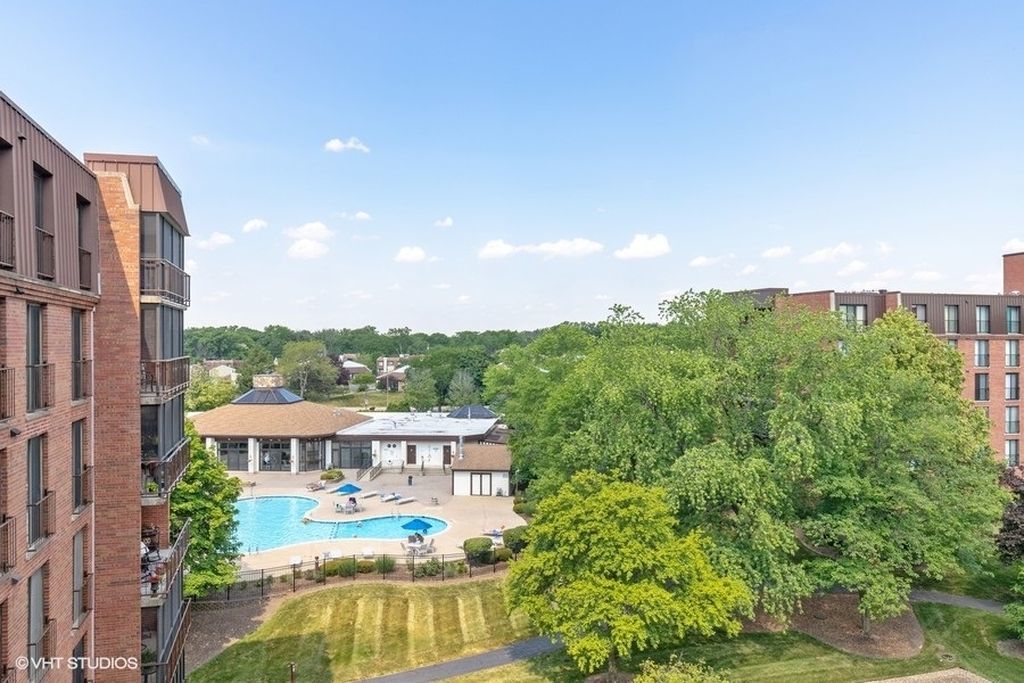 125 Acacia Circle Unit: 611