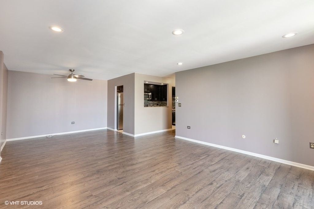 125 Acacia Circle Unit: 611