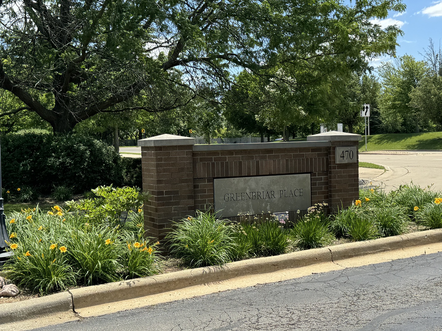 470 Fawell Boulevard Unit: 220