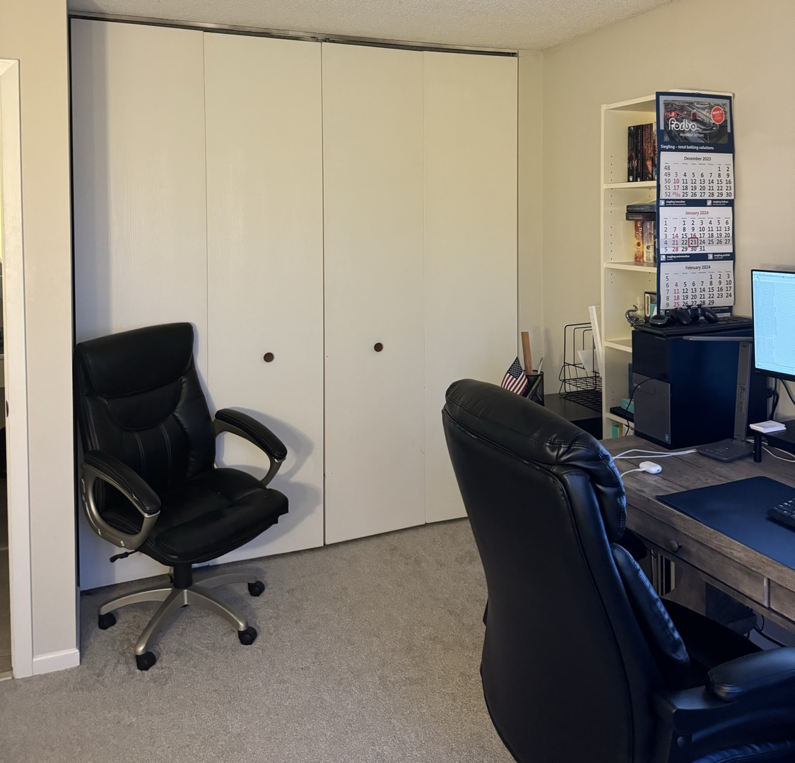 470 Fawell Boulevard Unit: 220