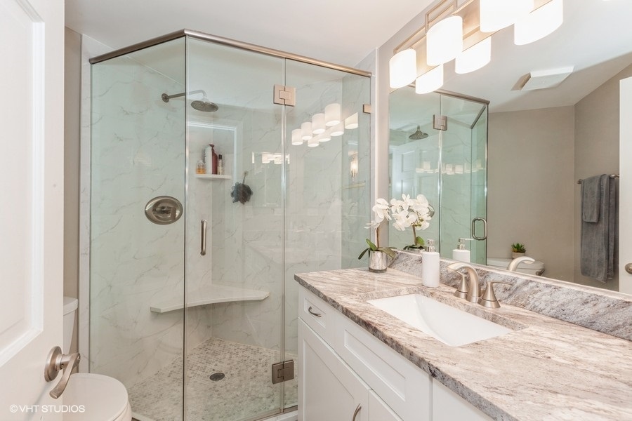 511 AURORA Avenue Unit: 218