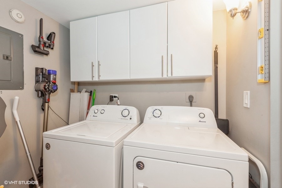 511 AURORA Avenue Unit: 218
