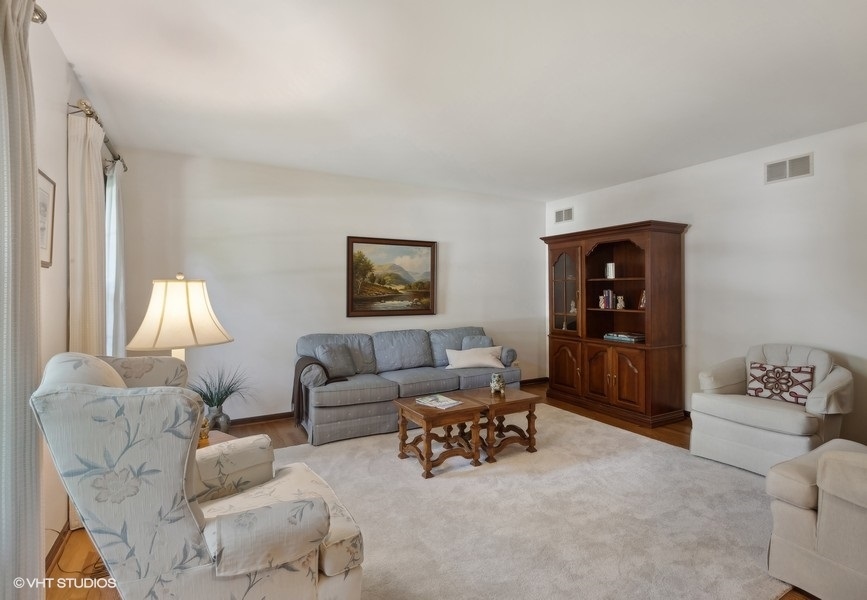 935 Savannah Circle