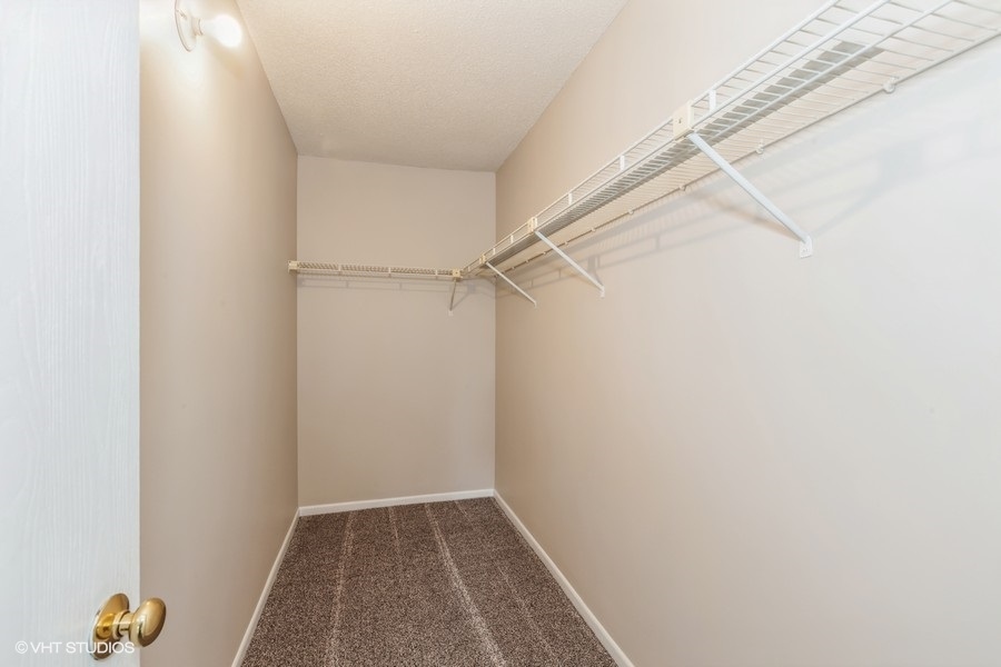 511 Aurora Avenue Unit: 414