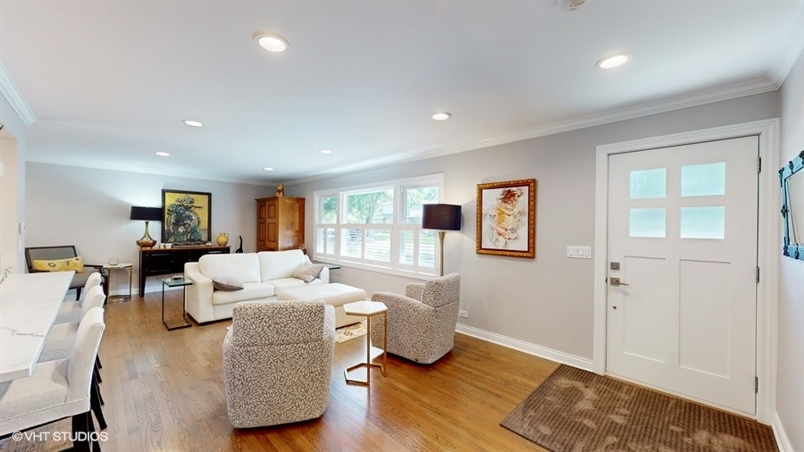 1113 Emerald Drive