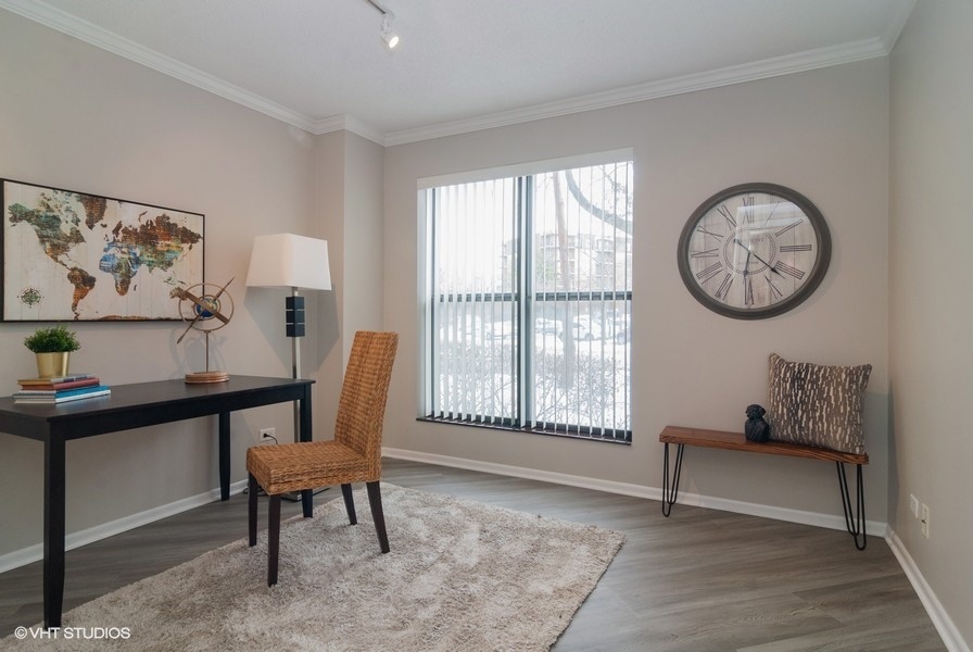 511 Aurora Avenue Unit: 118