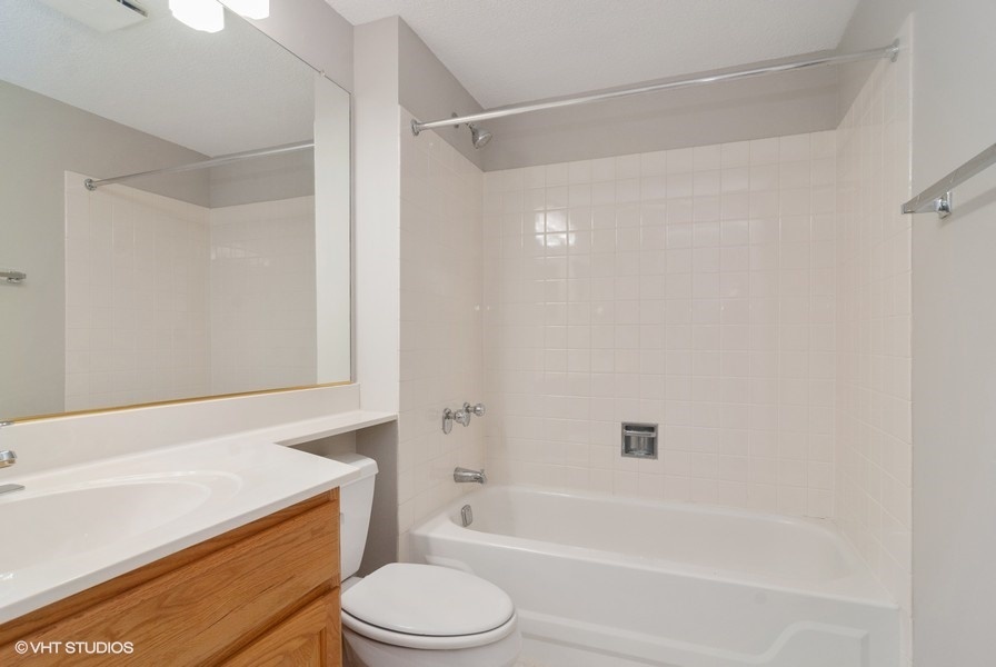 511 Aurora Avenue Unit: 118