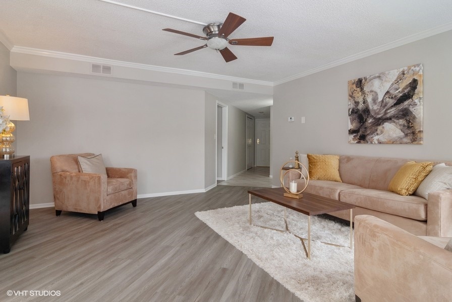 511 Aurora Avenue Unit: 118