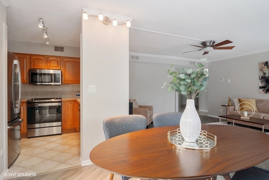 511 Aurora Avenue Unit: 118