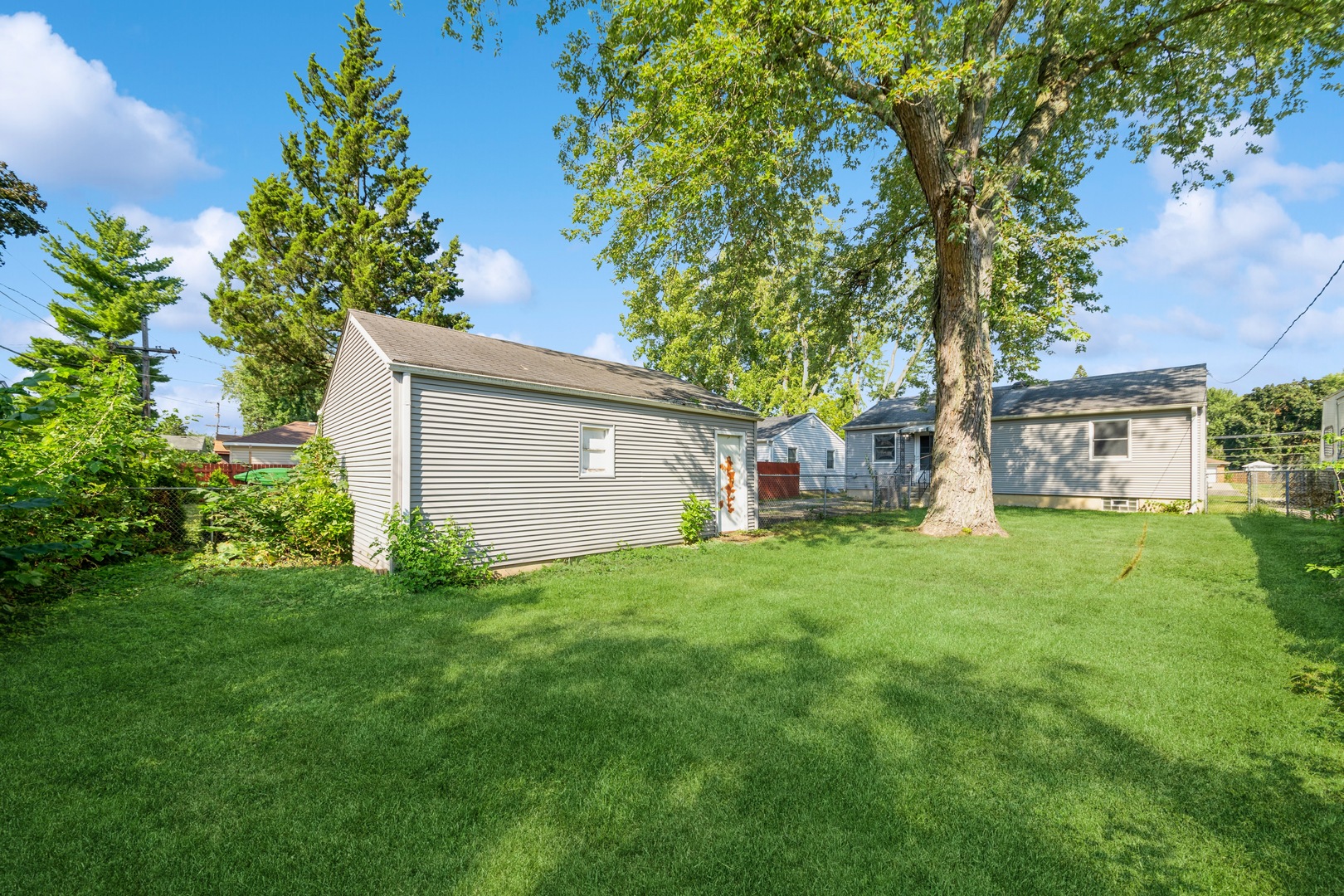 214 N Berteau Avenue