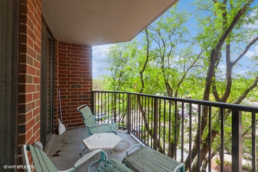 509 Aurora Avenue Unit: 401