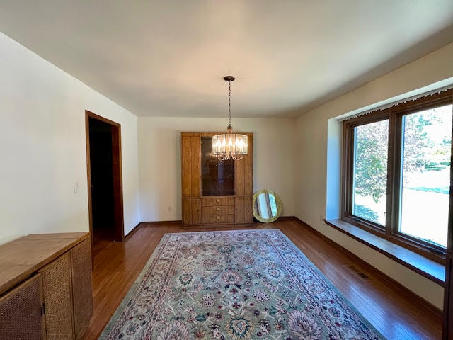 517 Longmeadow Circle