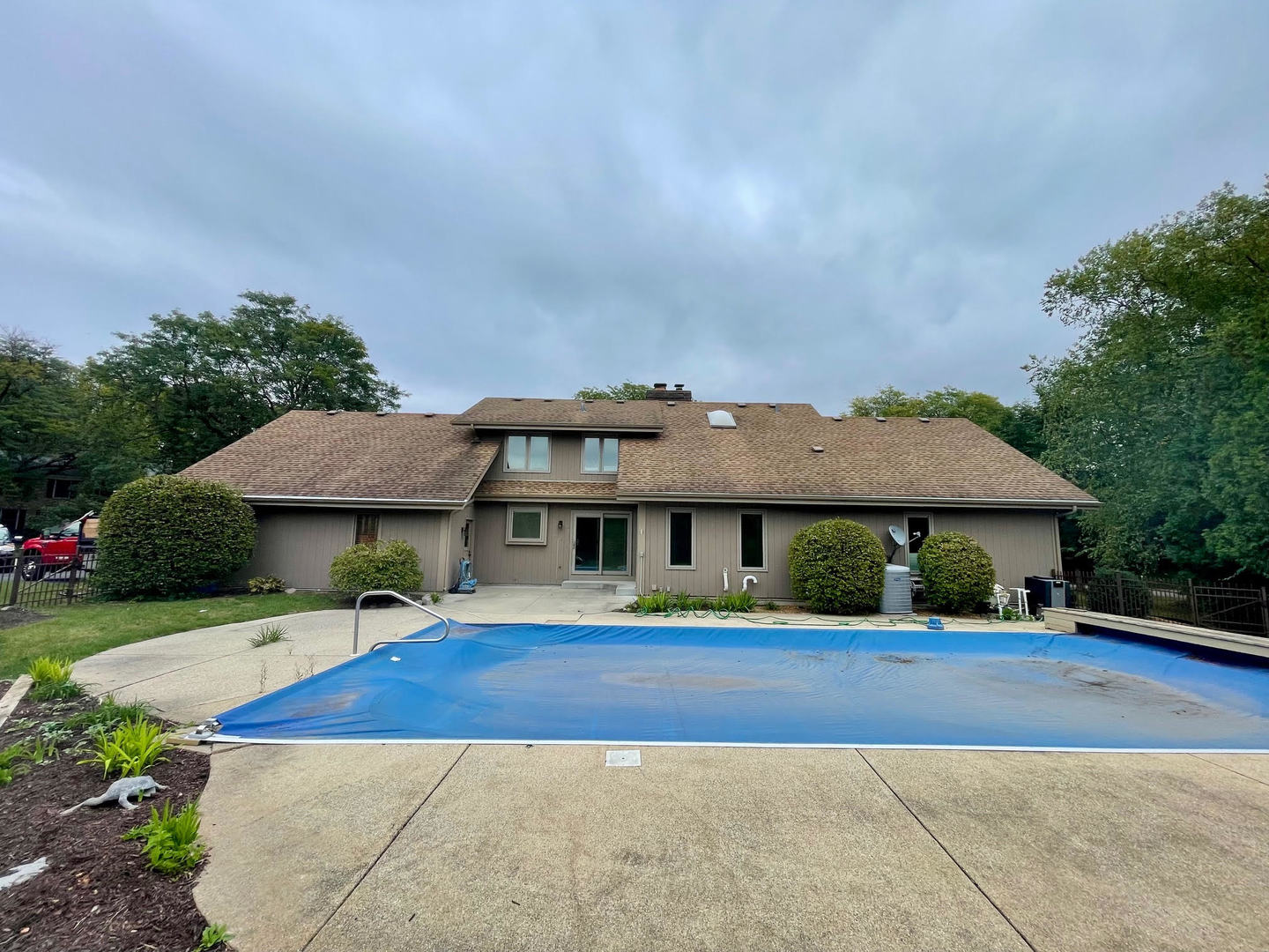 517 Longmeadow Circle