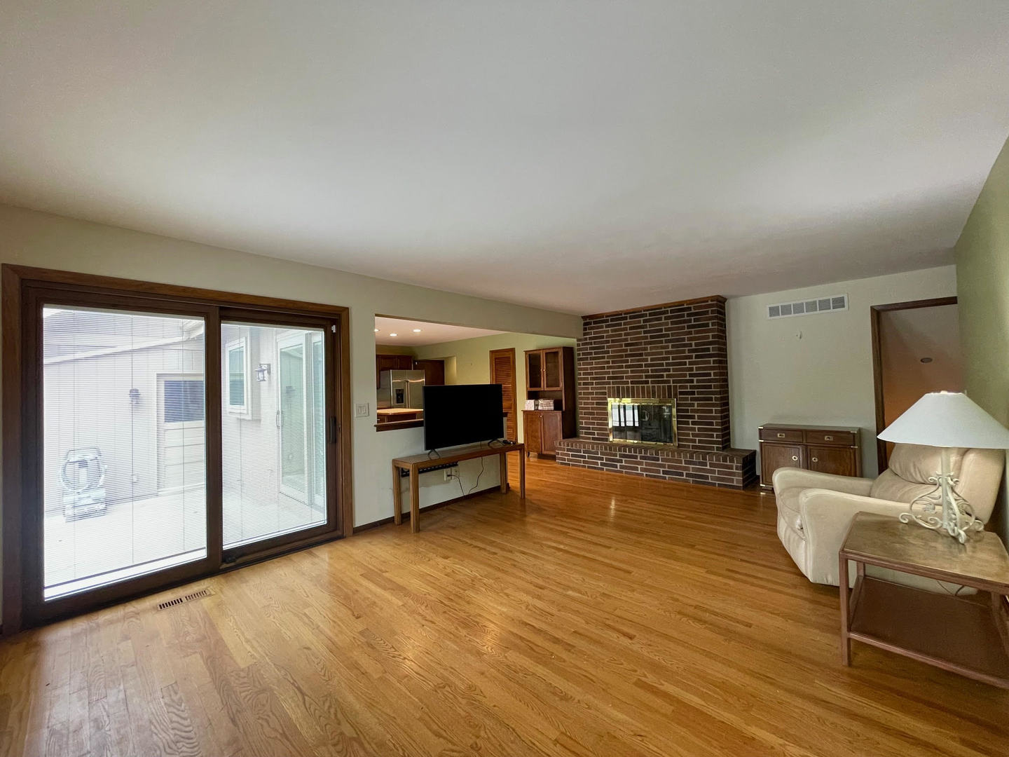 517 Longmeadow Circle