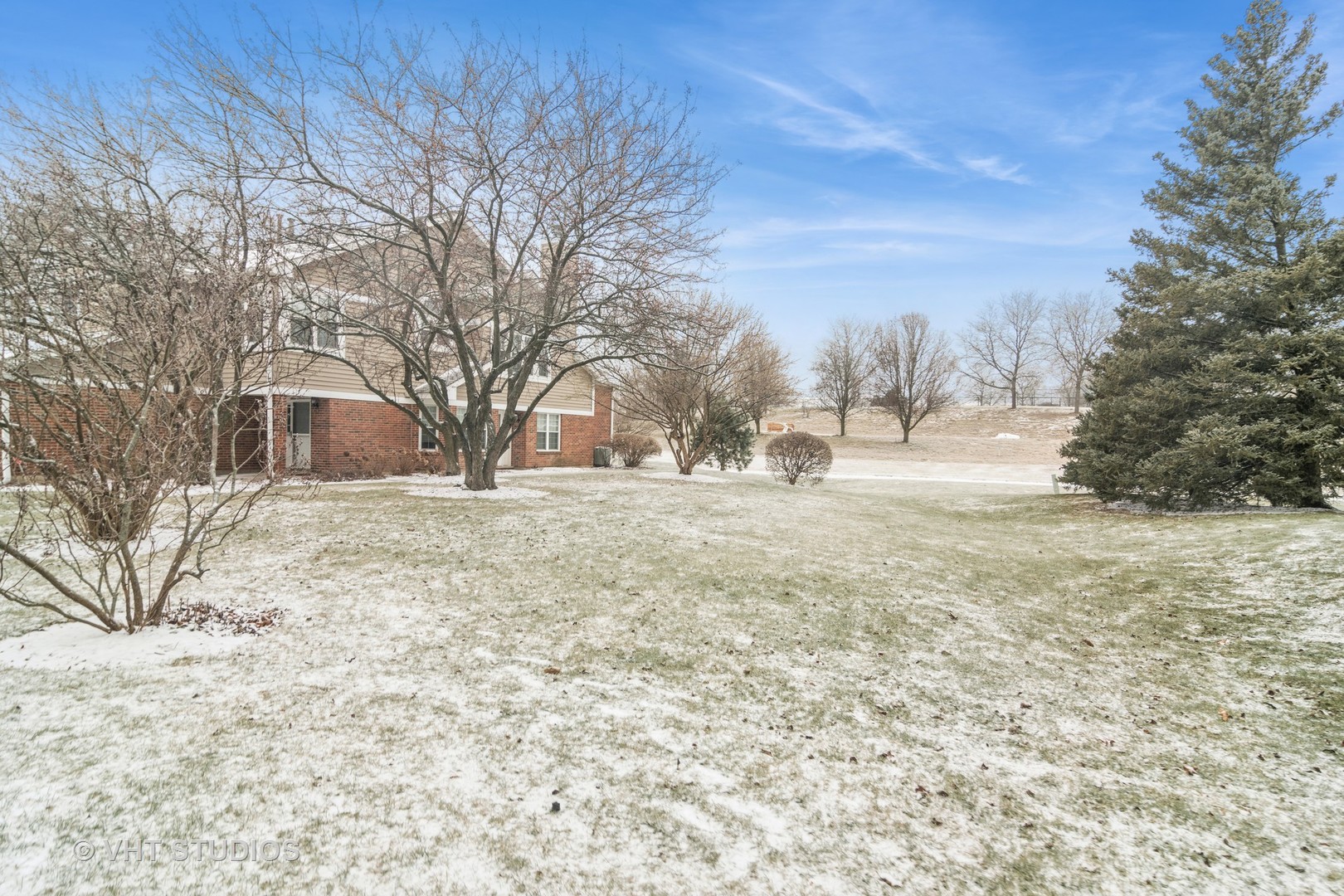 930 W Happfield Drive