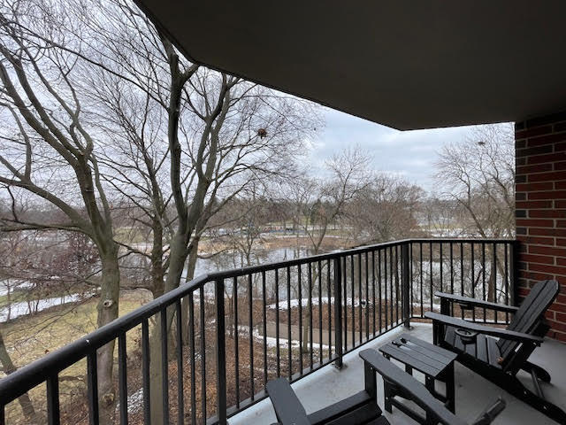 511 Aurora Avenue Unit: 311