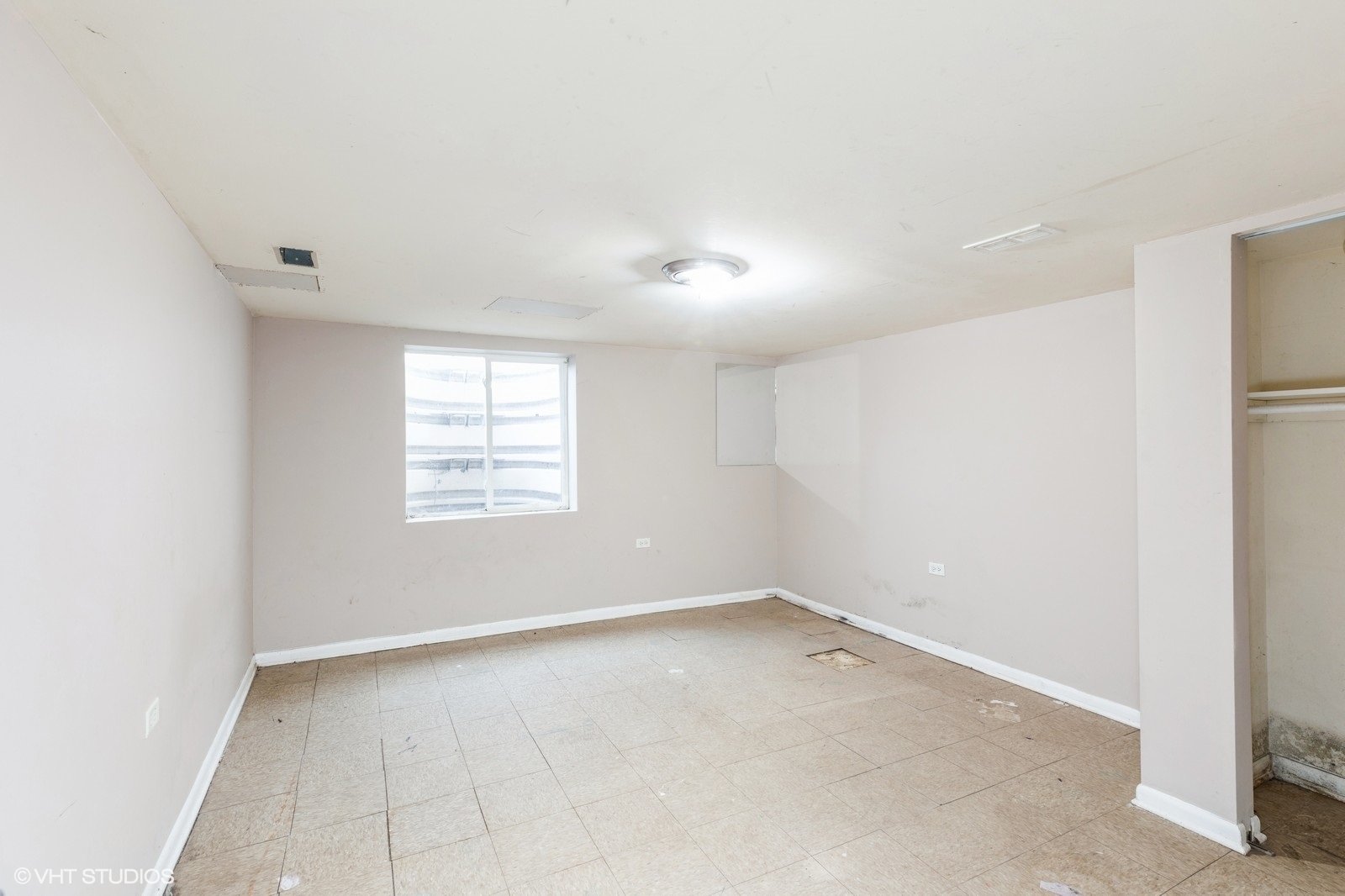 12 N Rebecca Street