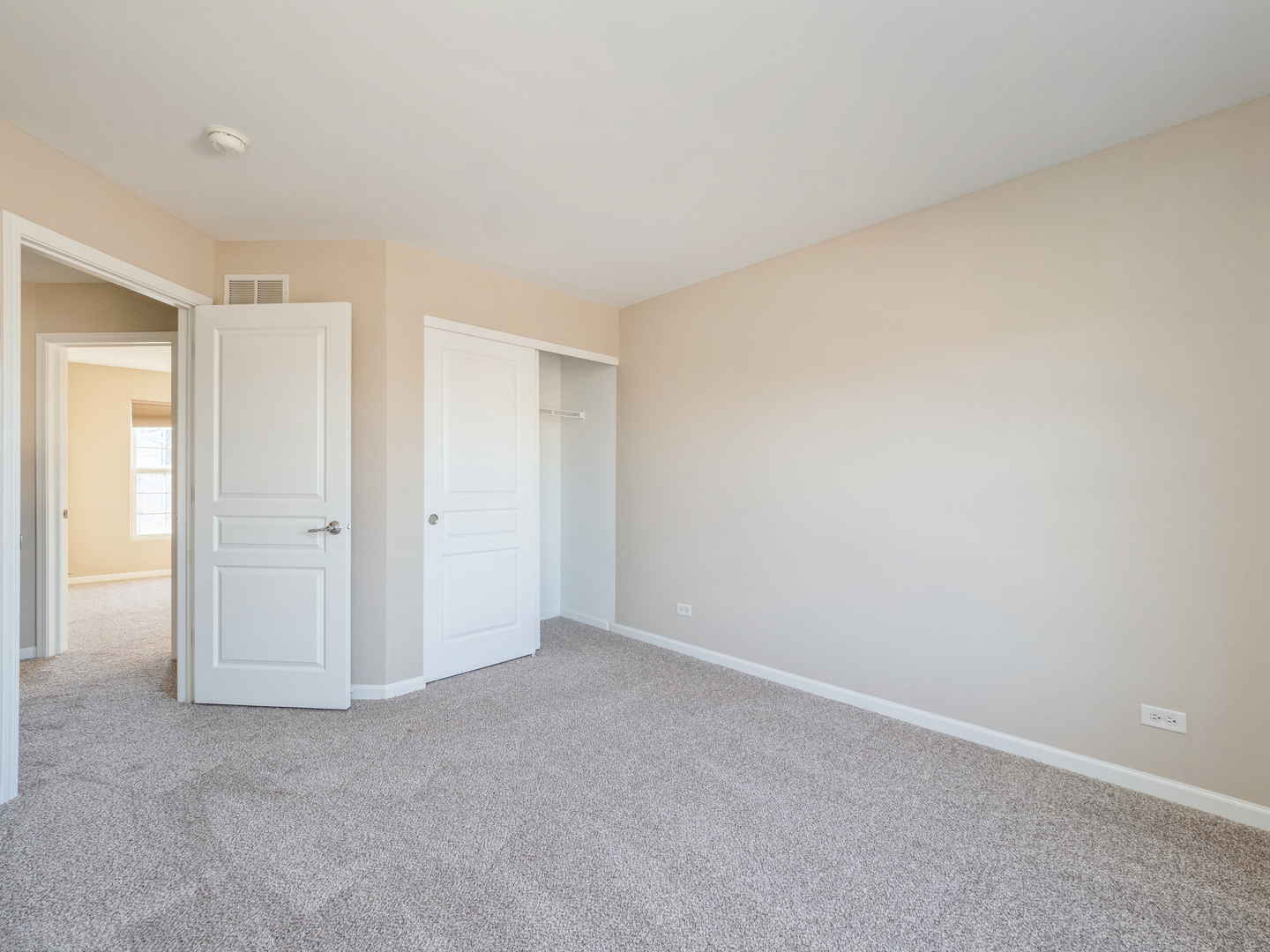 2446 Woodside Drive