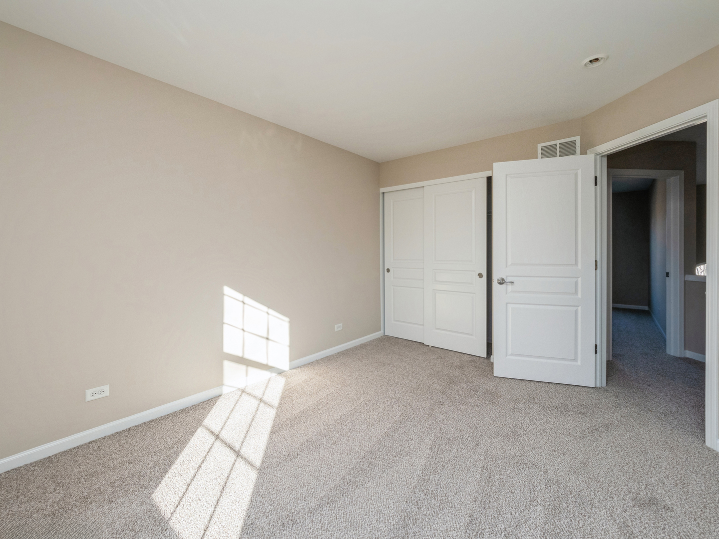 2446 Woodside Drive