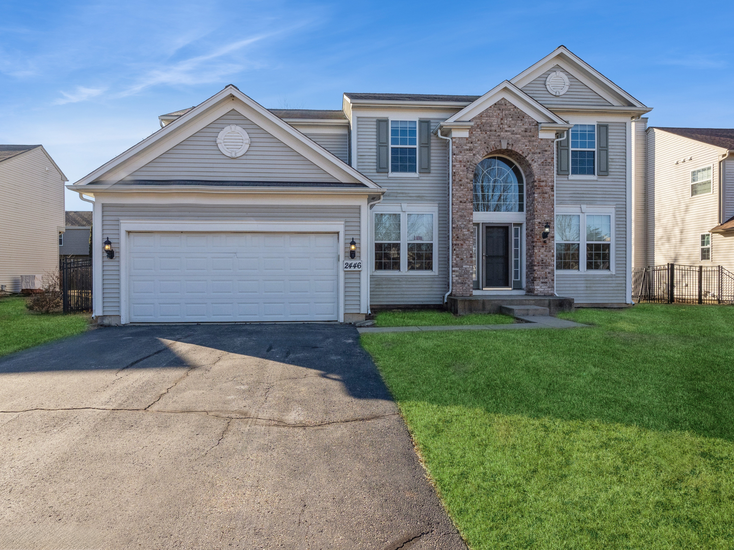 2446 Woodside Drive