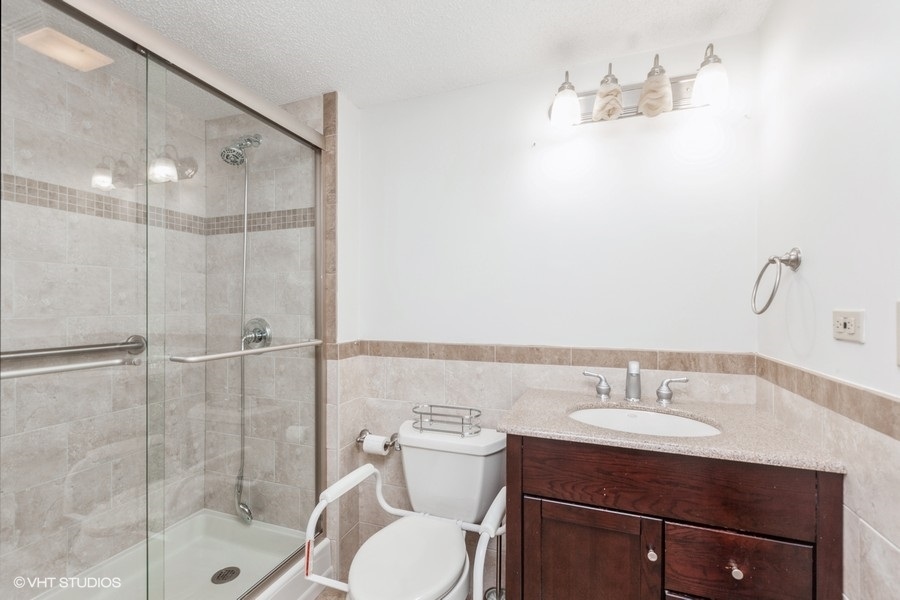 509 Aurora Avenue Unit: 620