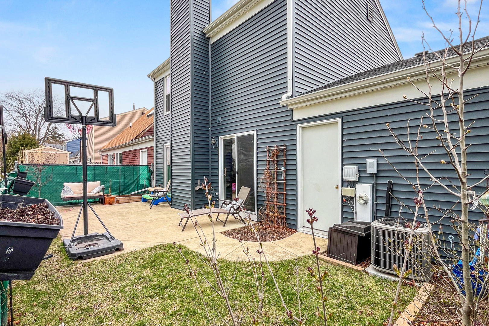 29W463 Hawthorne Lane