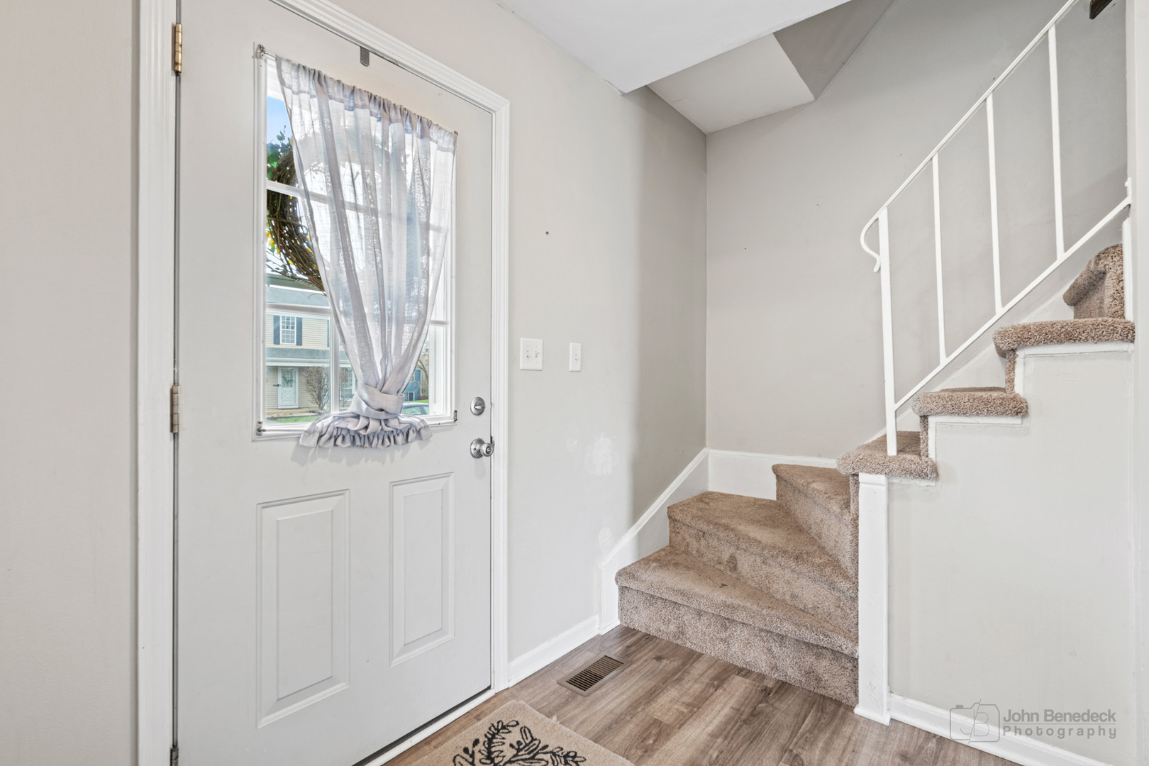29W463 Hawthorne Lane