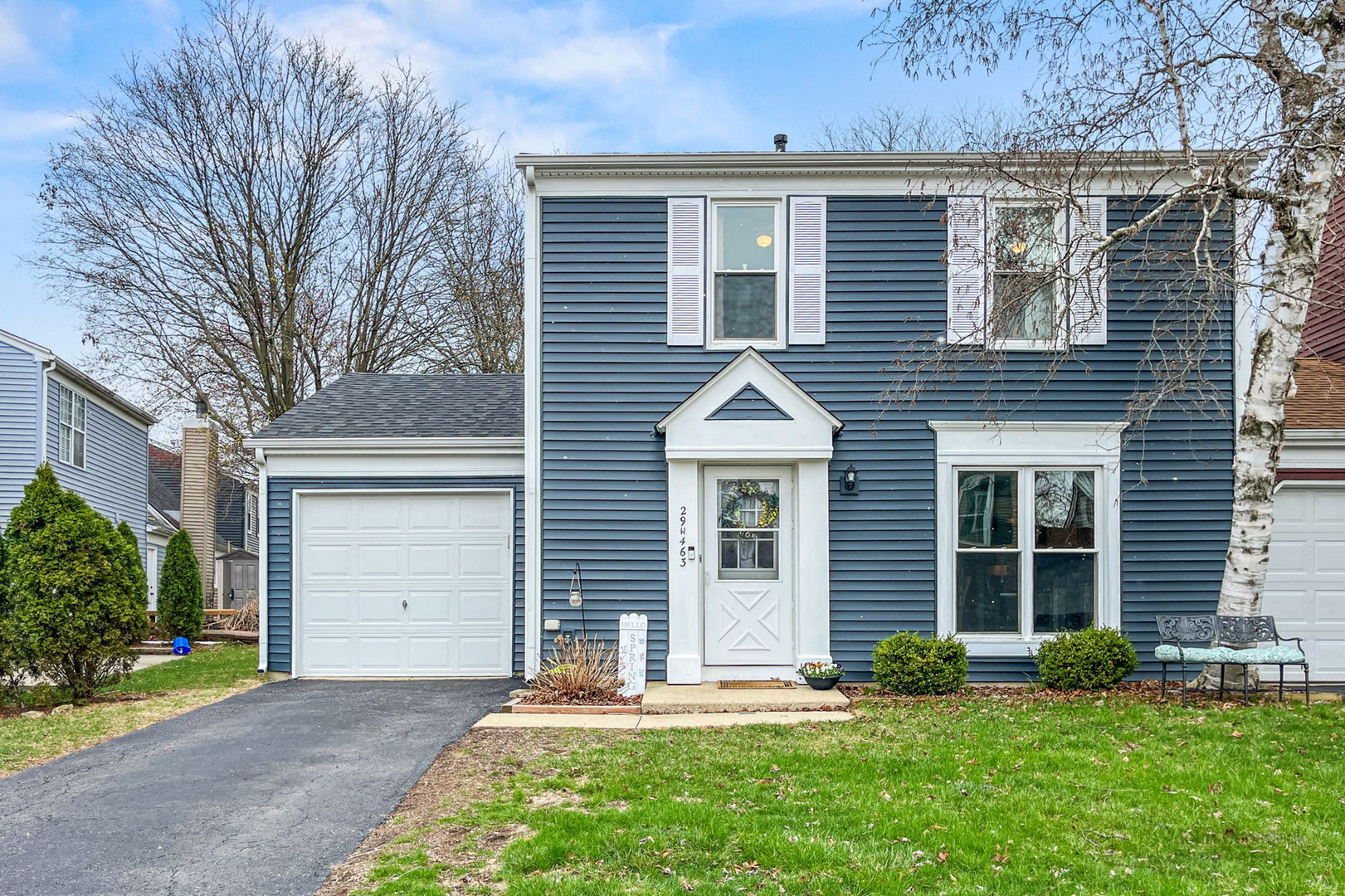 29W463 Hawthorne Lane