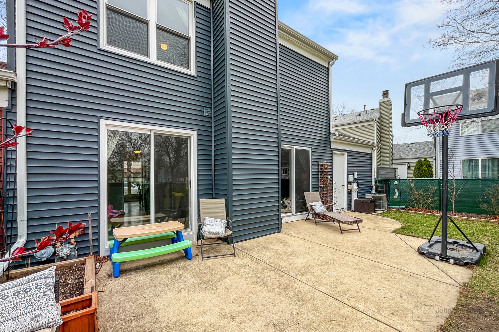 29W463 Hawthorne Lane