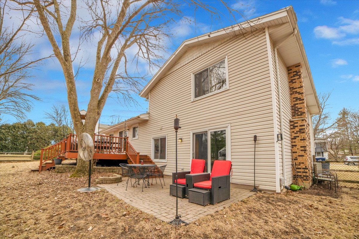 337 Carriage Hill Road
