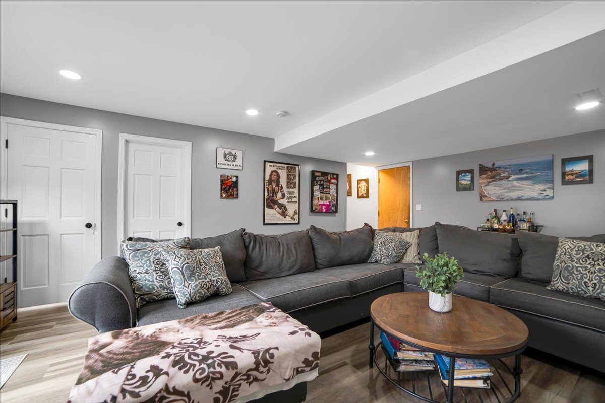337 Carriage Hill Road