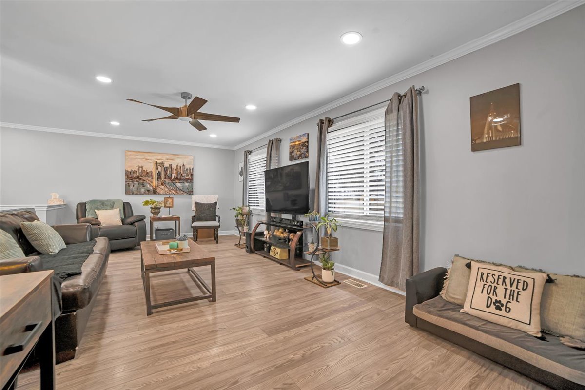 337 Carriage Hill Road
