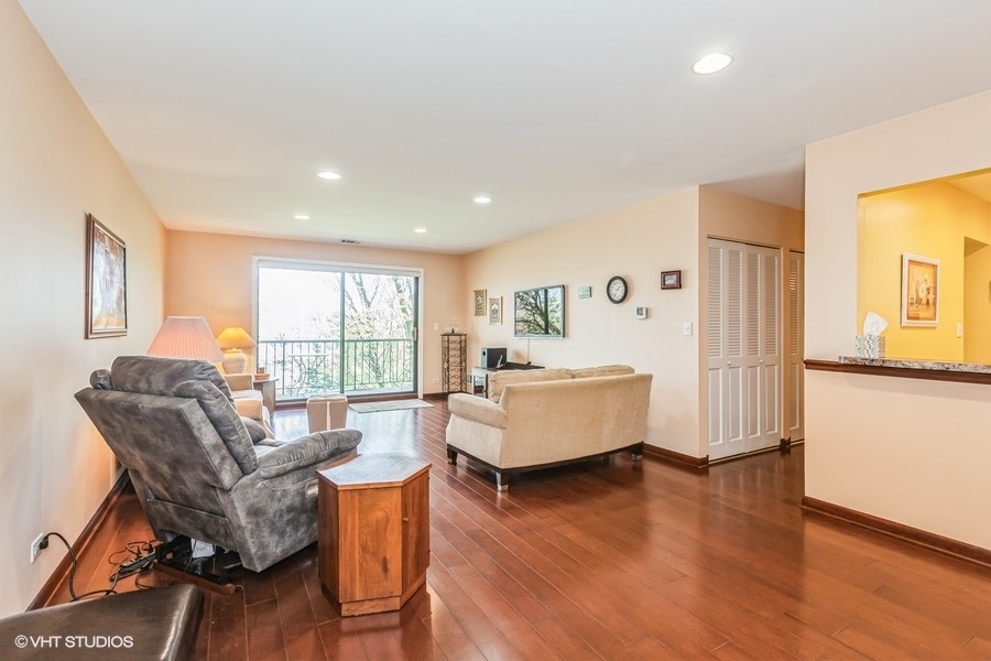 801 79th Street Unit: 307