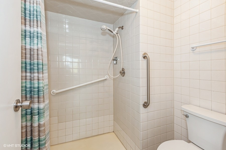 801 79th Street Unit: 307