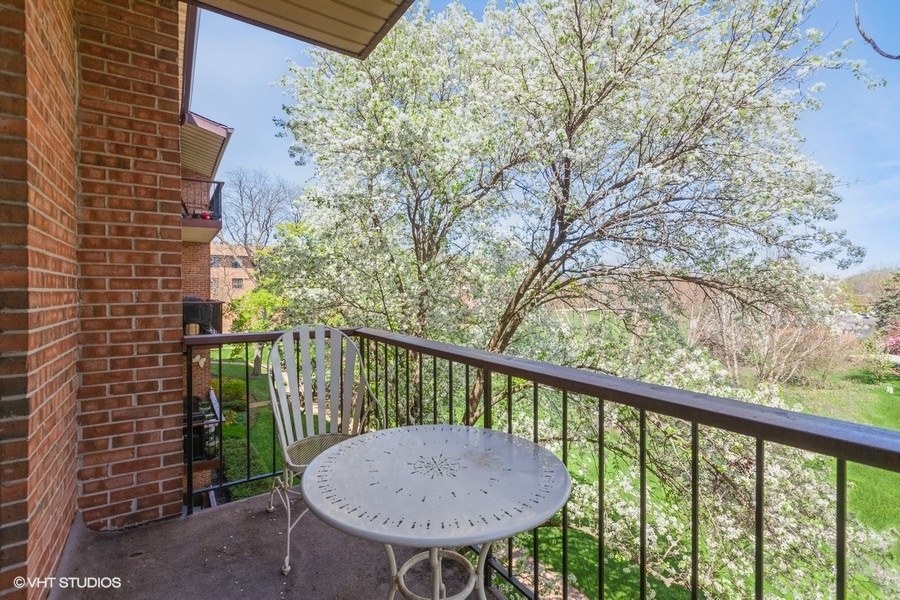 801 79th Street Unit: 307