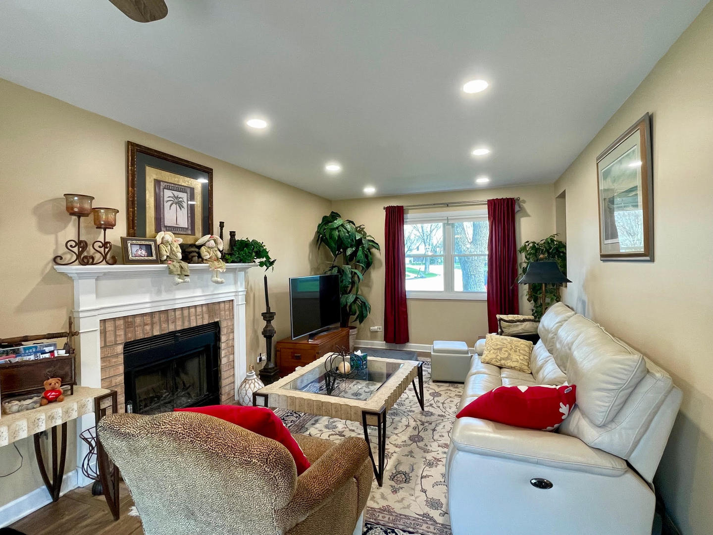 1725 Drake Court