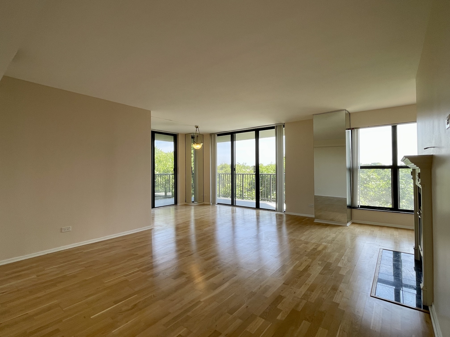 511 Aurora Avenue Unit: 510