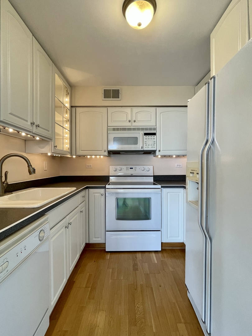 511 Aurora Avenue Unit: 510
