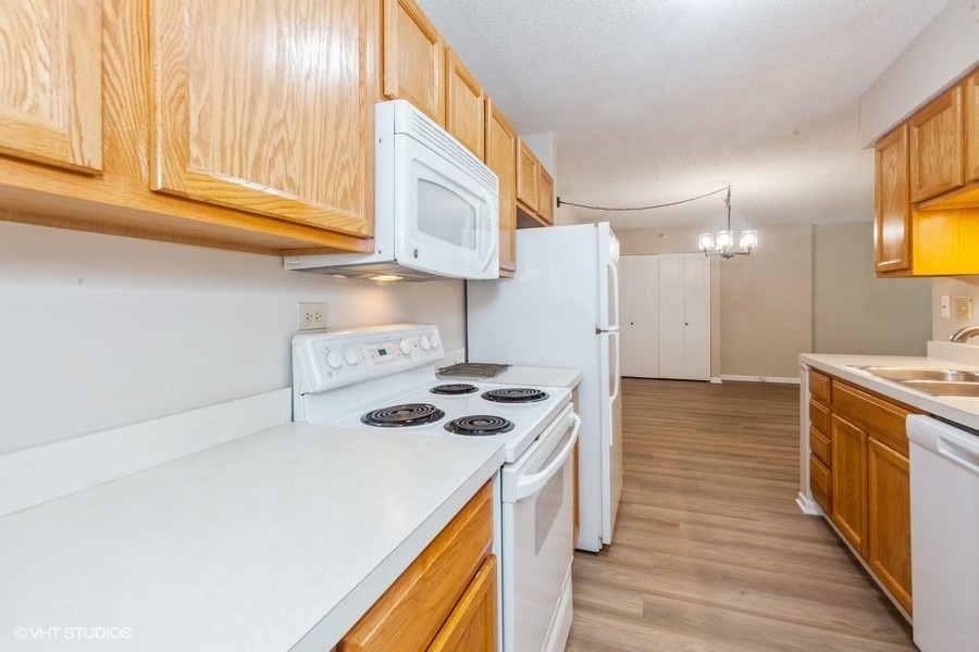 509 Aurora Avenue Unit: 409