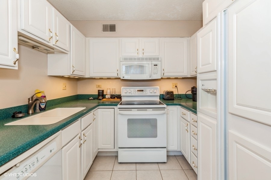 509 AURORA Avenue Unit: 117