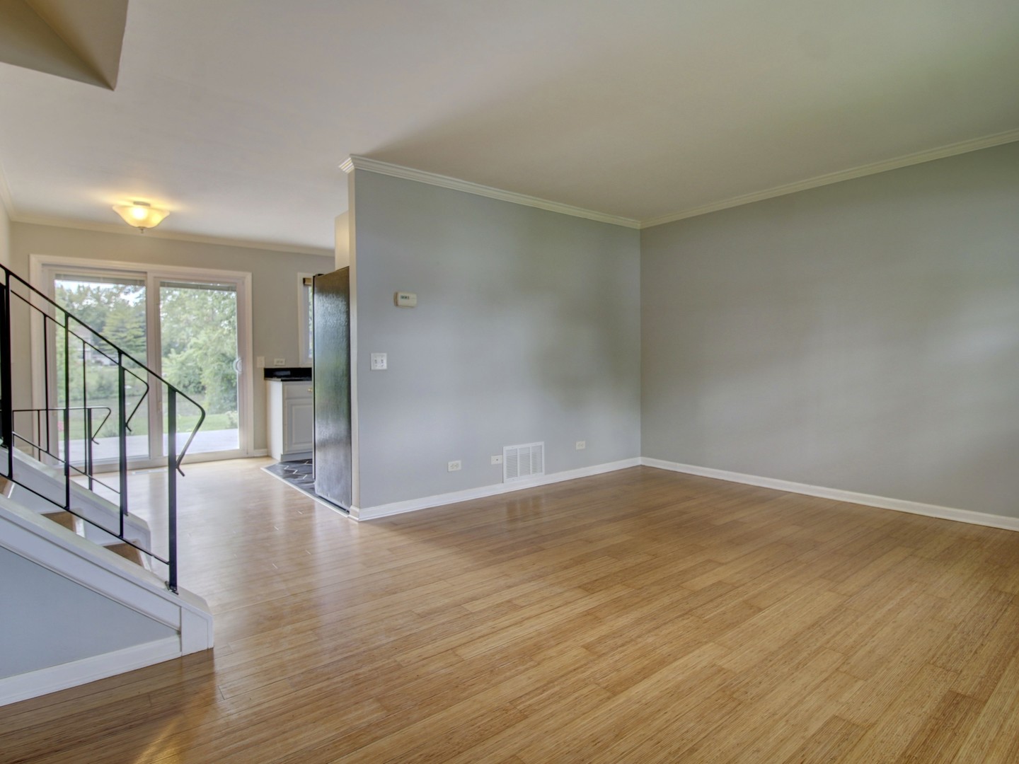 30W111 Glenhurst Court