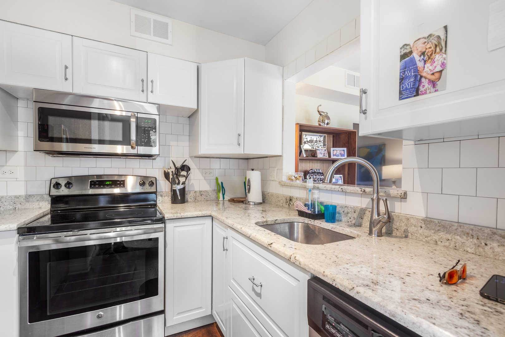 511 AURORA Avenue Unit: 104