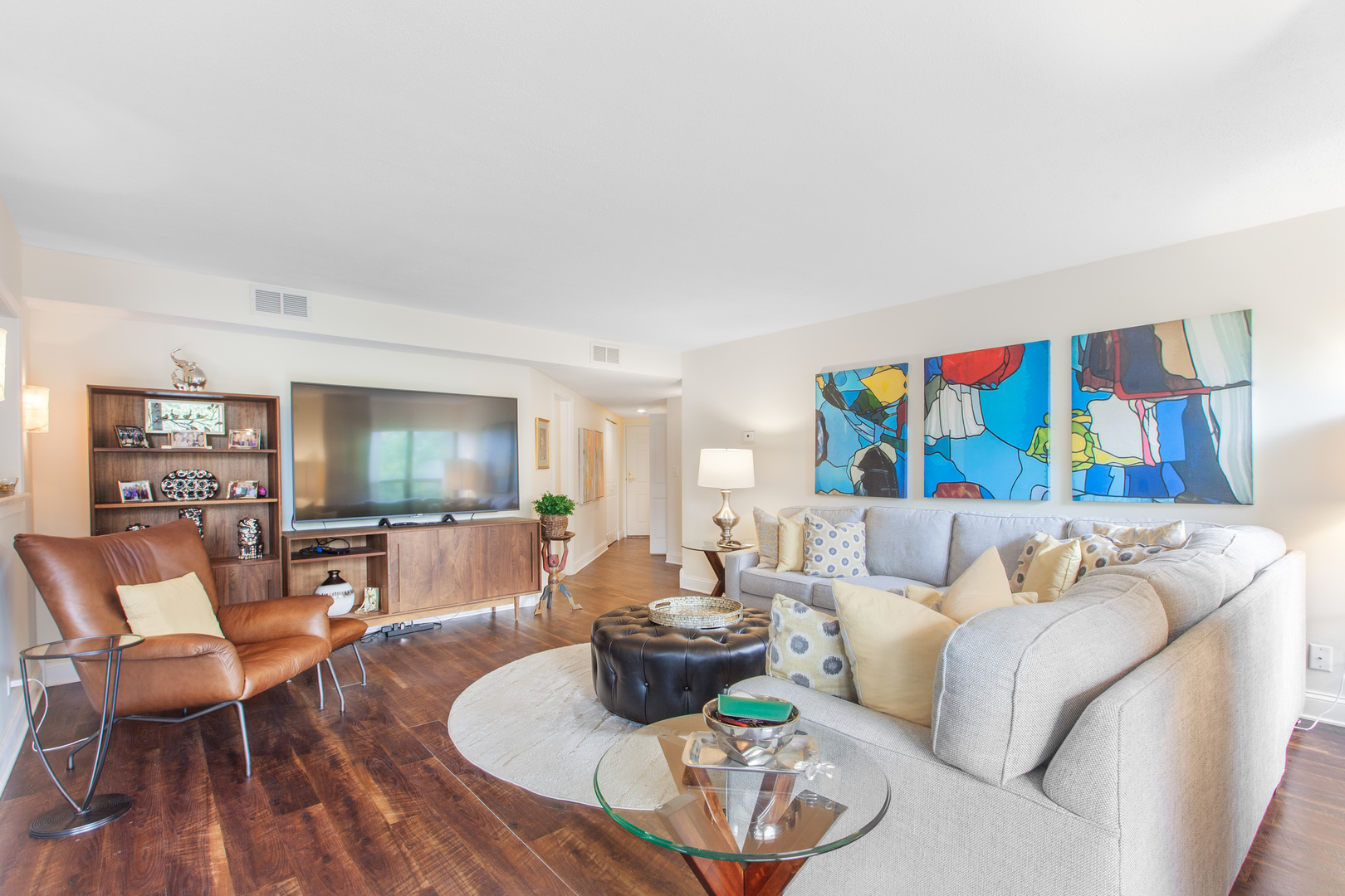 511 AURORA Avenue Unit: 104