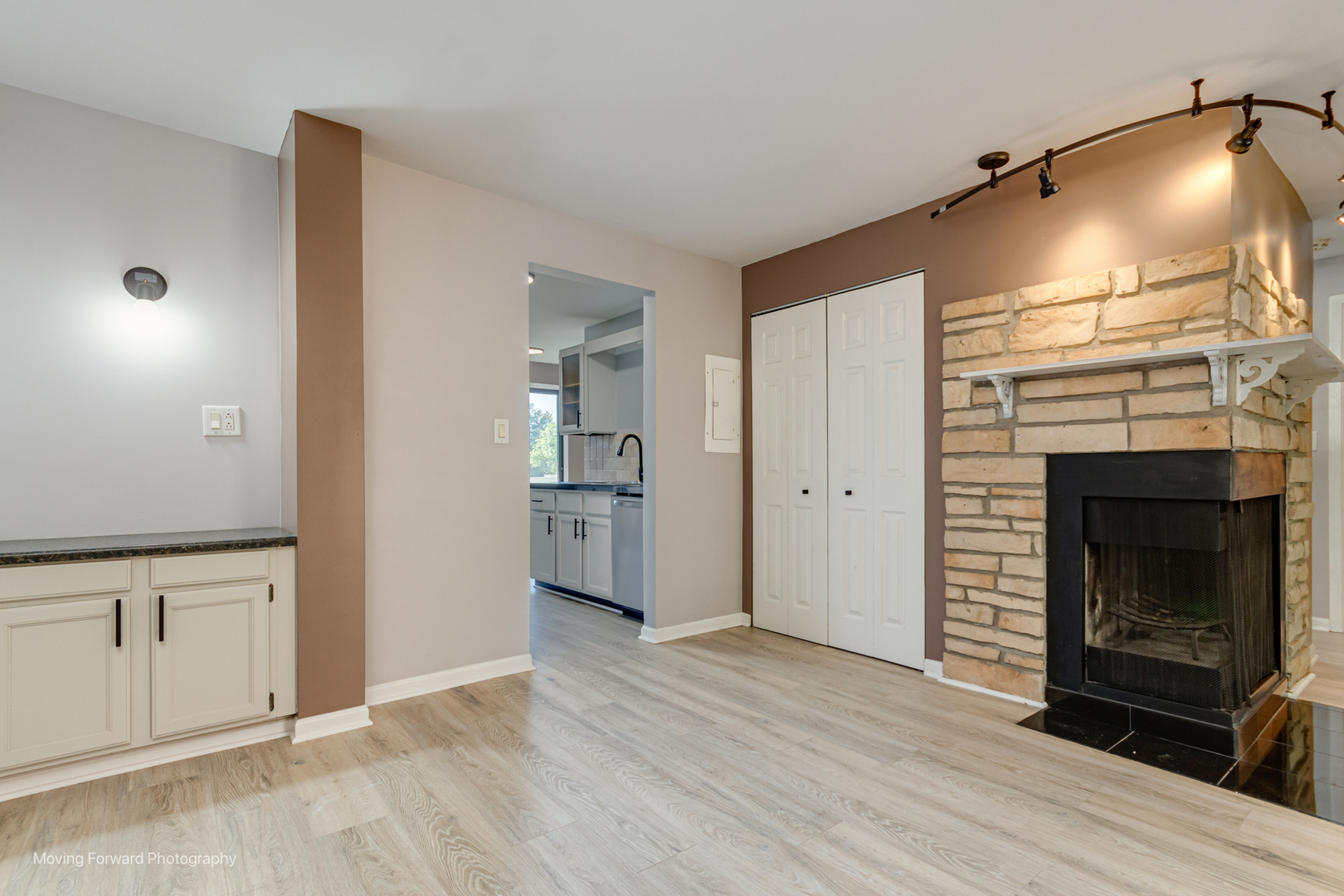 119 Olesen Drive Unit: 2K