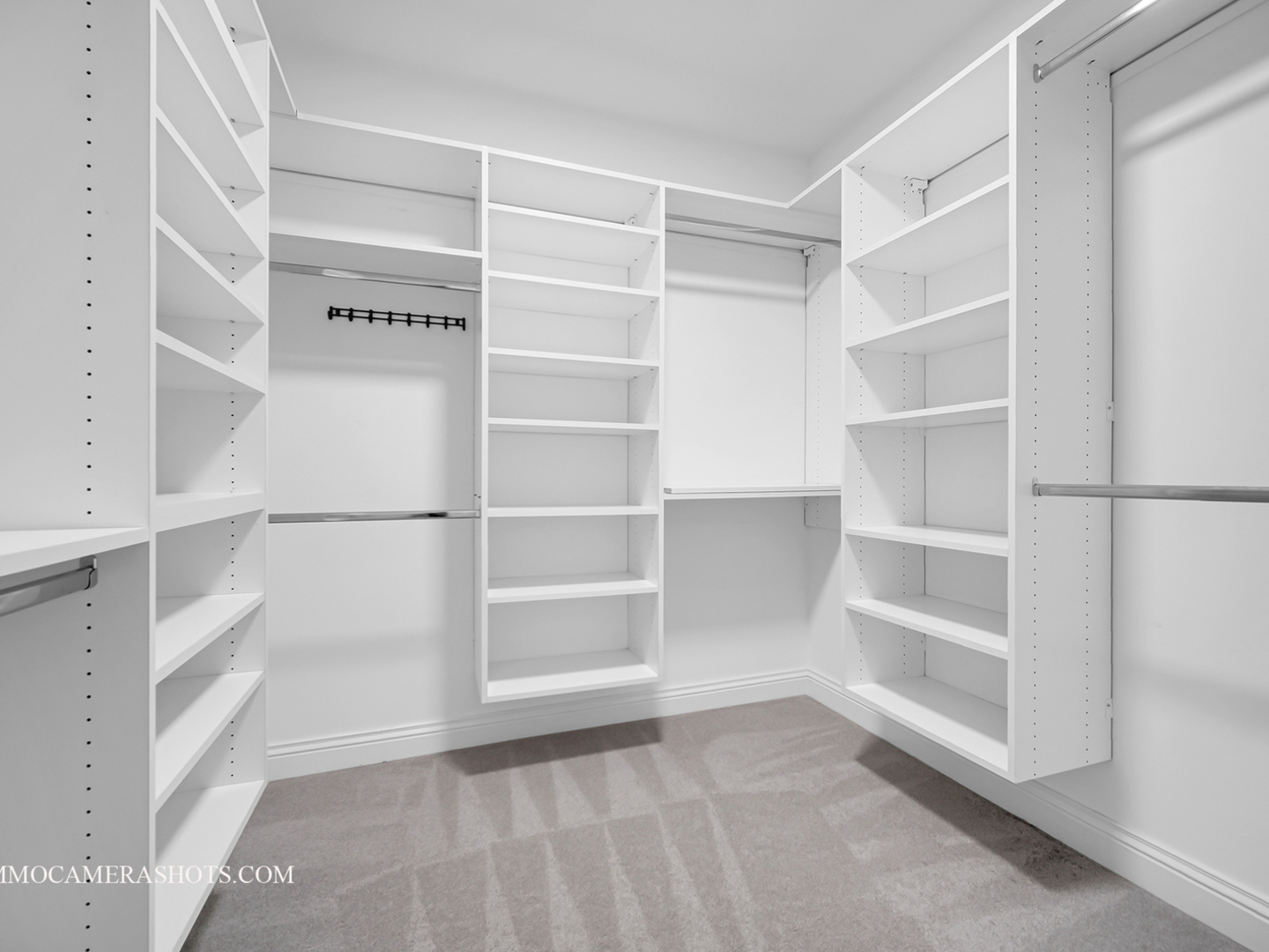 520 S Washington Street Unit: 201