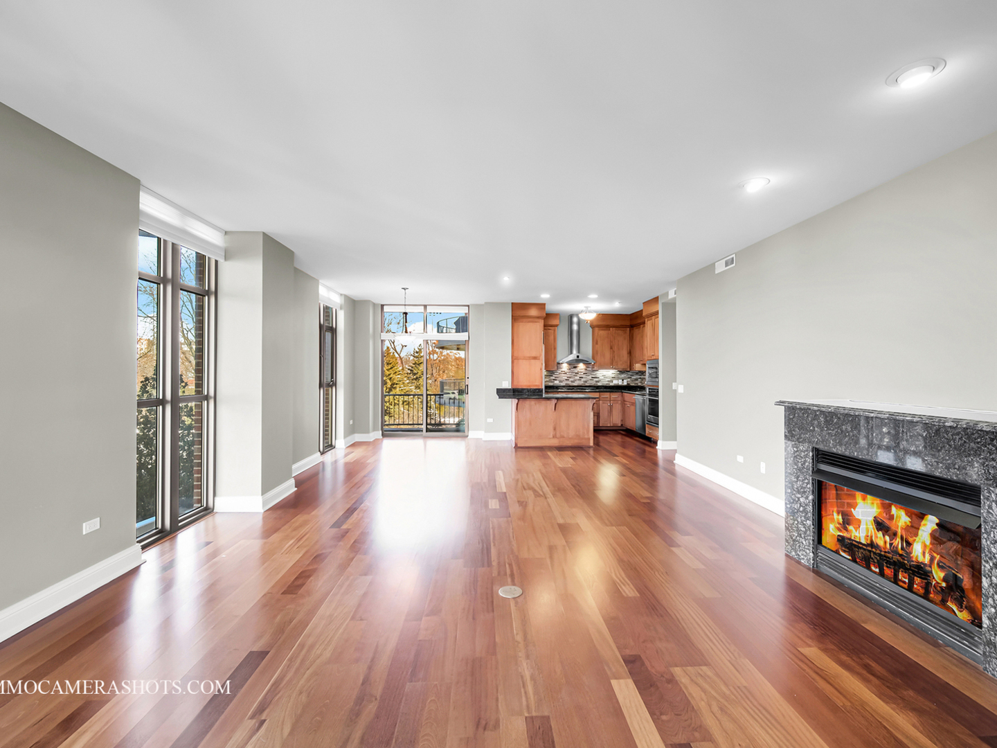 520 S Washington Street Unit: 201