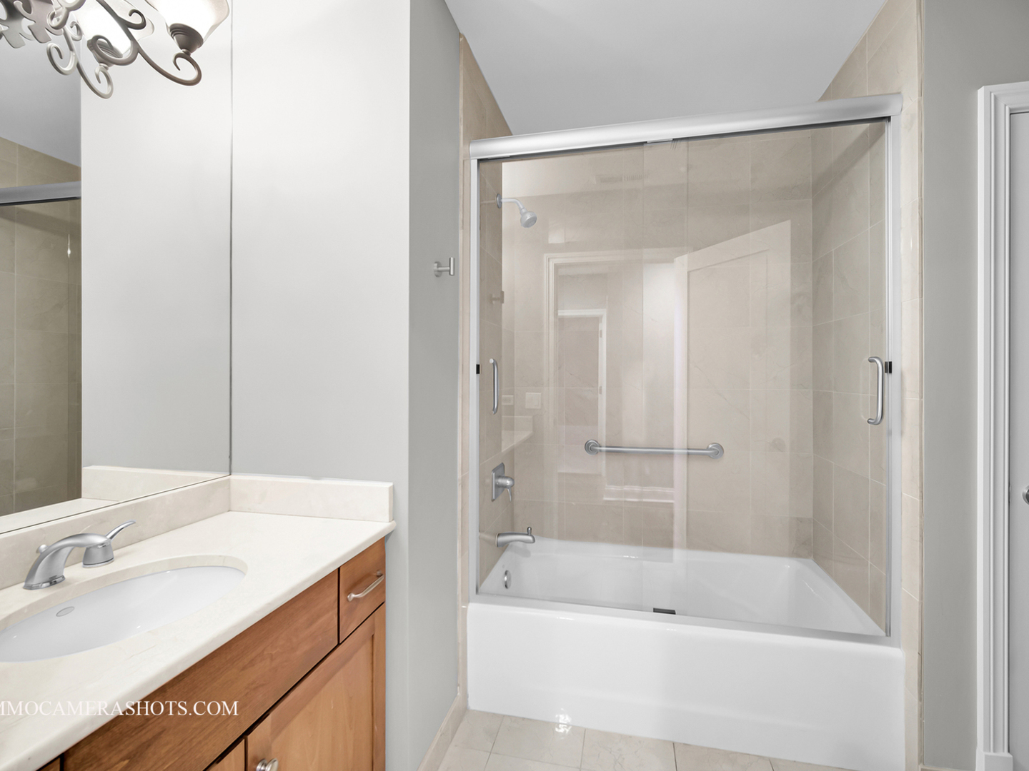 520 S Washington Street Unit: 201