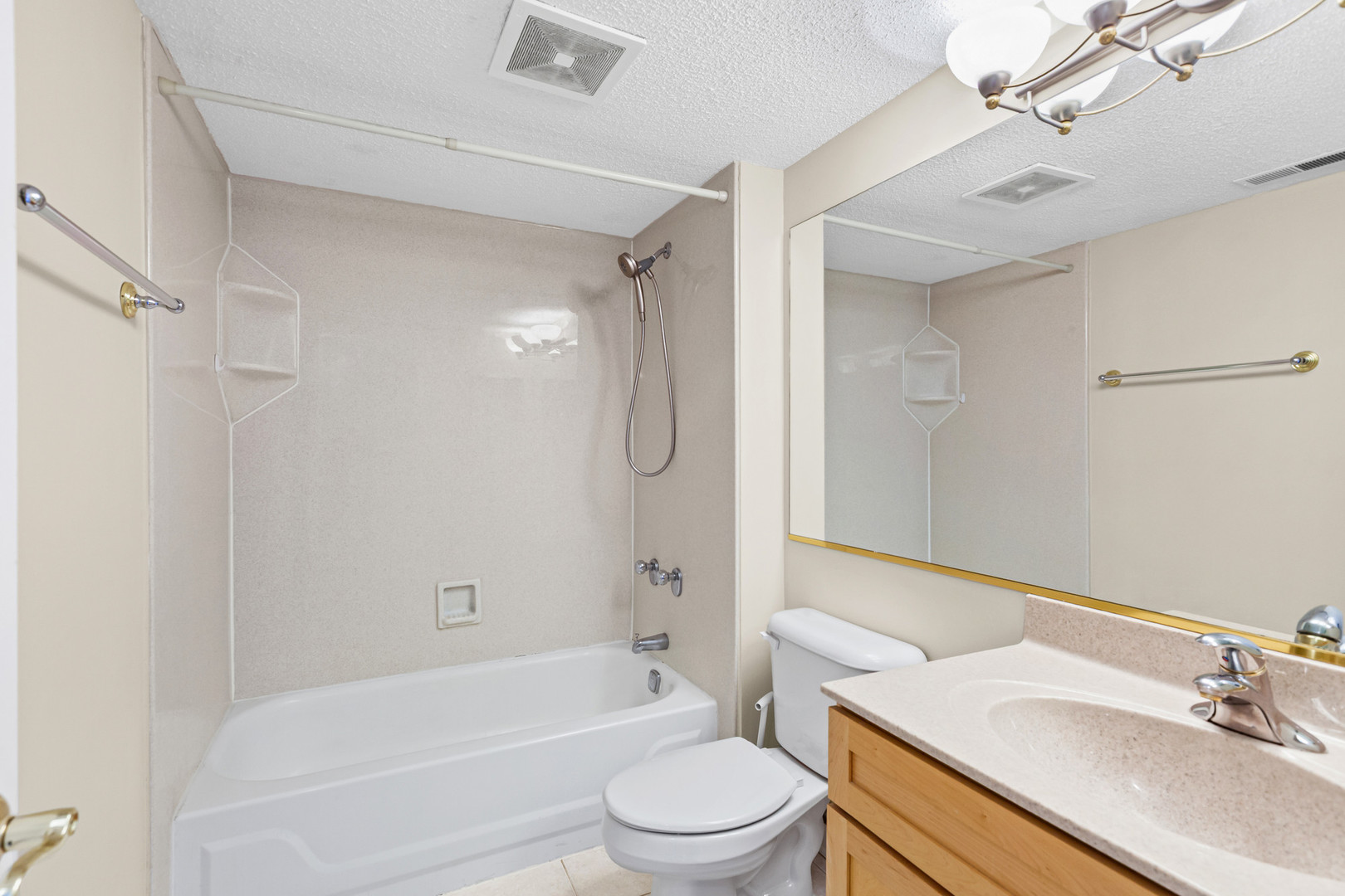 509 Aurora Avenue Unit: 616