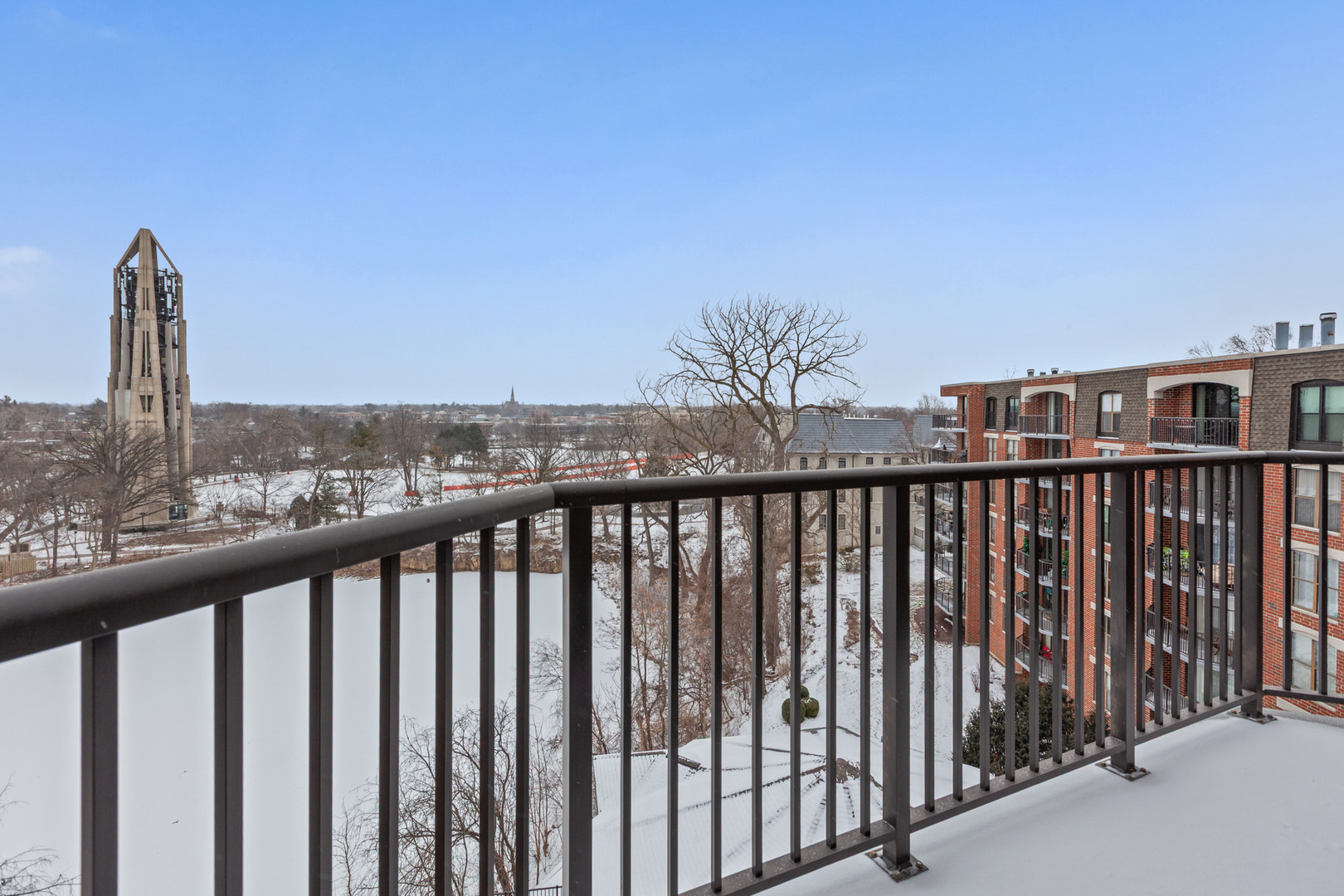 509 Aurora Avenue Unit: 616